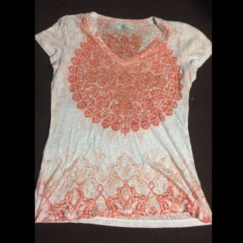 Maurice’s shirt